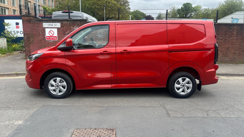 Ford Transit Custom 320 L1 Diesel Fwd 2.0 EcoBlue 136ps H1 Van Limited